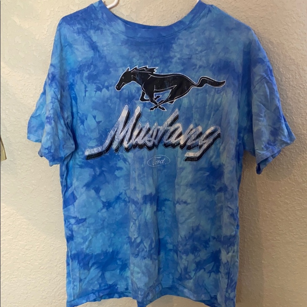 FOREVER 21 MUSTANG T SHIRT